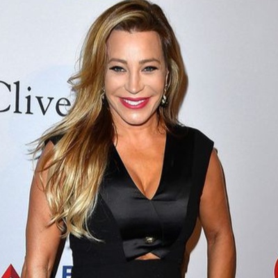 The 59-year old daughter of father (?) and mother(?) Taylor Dayne in 2022 photo. Taylor Dayne earned a  million dollar salary - leaving the net worth at  million in 2022