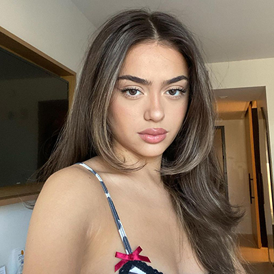 Nailea Devora
