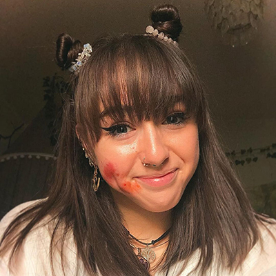 Evie Meg