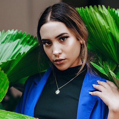 Gloria Valencia
