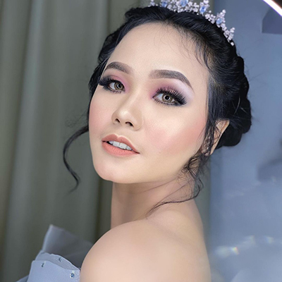 Tenny Amelia Putri