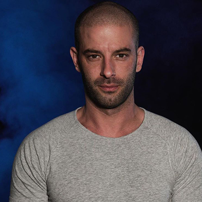 Darcy Oake
