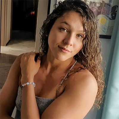 Alejandra Lara