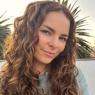 Alejandra Robles Gil - Agent, Manager, Publicist Contact Info