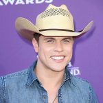 Dustin Lynch