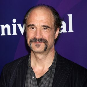 Elias Koteas