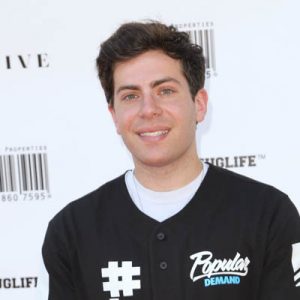 Hoodie Allen