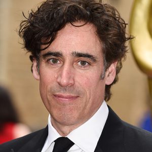 Stephen Mangan