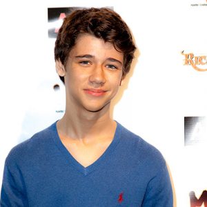 Uriah Shelton