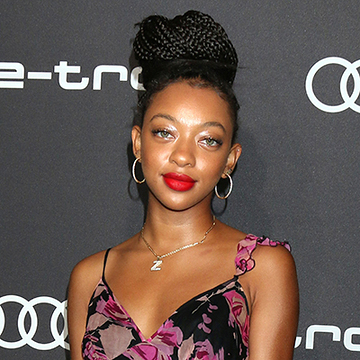 Zolee Griggs - Agent, Manager, Publicist Contact Info