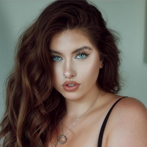 Lexi Winters - Agent, Manager, Publicist Contact Info