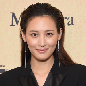 Claudia Kim