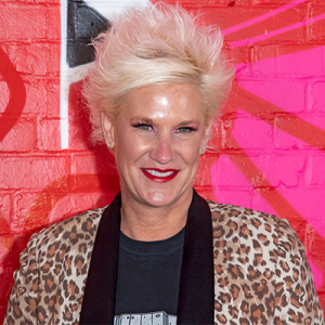 Anne Burrell