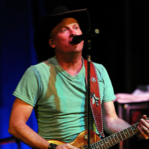 Kevin Fowler