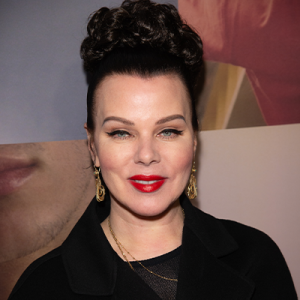 Debi Mazar