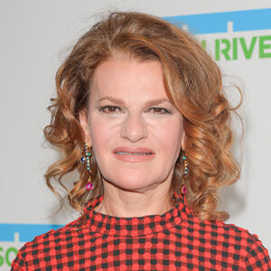 Sandra Bernhard