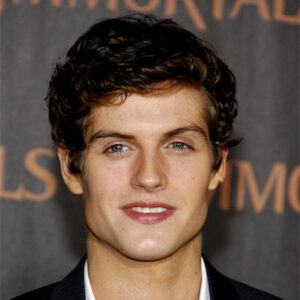 Daniel Sharman