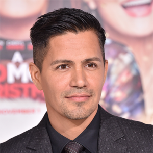 Jay Hernandez