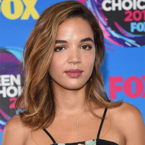 Georgie Flores