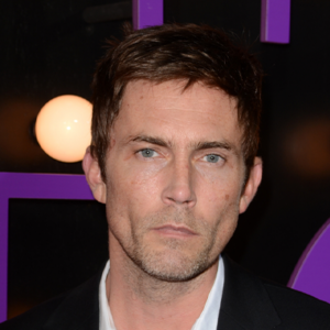 Desmond Harrington