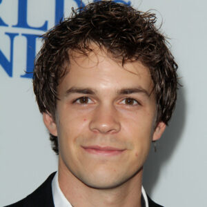 Johnny Simmons