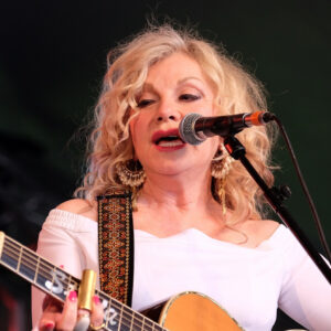 Stella Parton