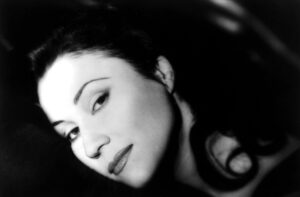 Holly Cole