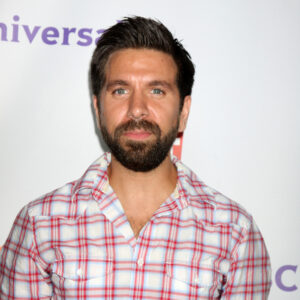 Joshua Gomez