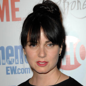 Mia Kirshner