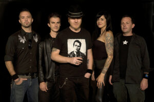 The Mahones