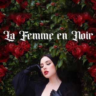 La Femme en Noir