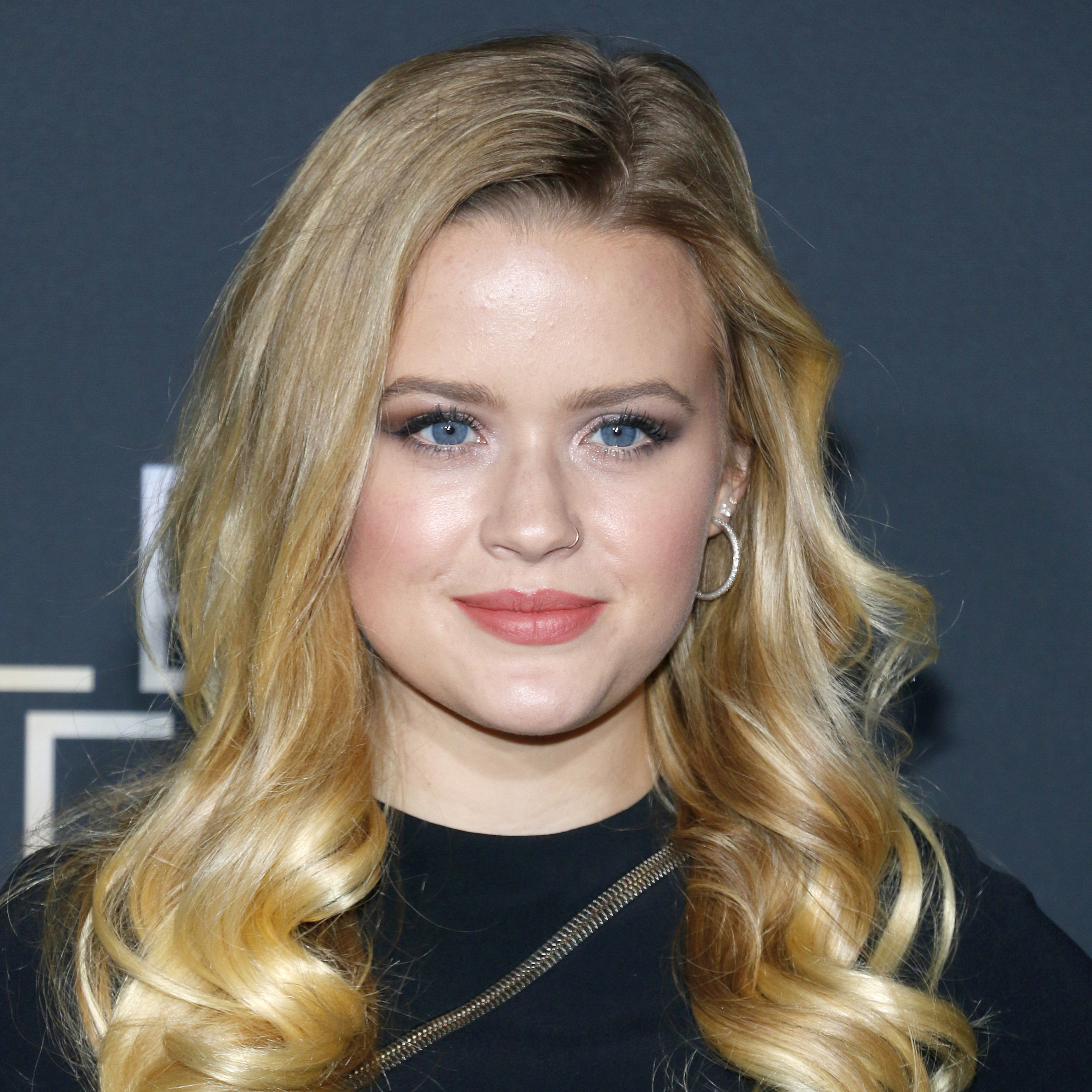 Ava Phillippe