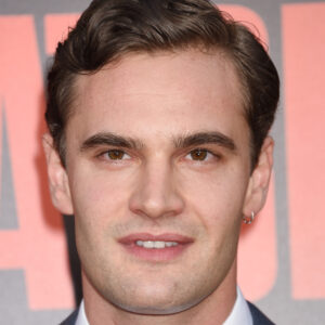 Tom Bateman