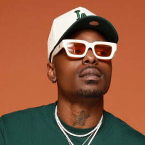 Mylo Waiters